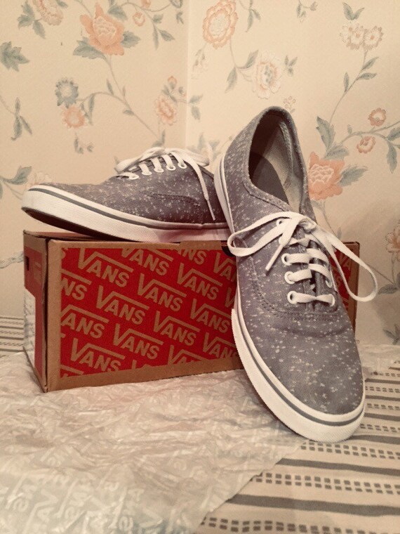 low pro red vans