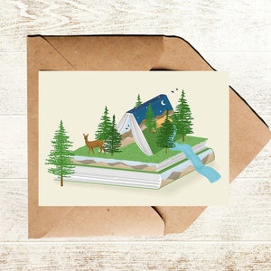 Postkarte Bücher und Landschaft für Leseratten und Naturliebhaber