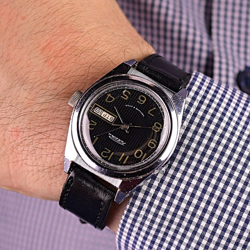 Orologi russi shop vintage