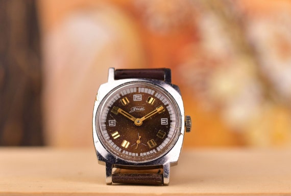 Ladies Vintage Wristwatch, Soviet Cushion Watch F… - image 3