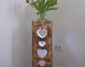 Dekosäule Blumensäule aus Holz geflammt Herzen und Led Lampe Beleuchtung Fernbedienung Geschenk Valentinstag Muttertag