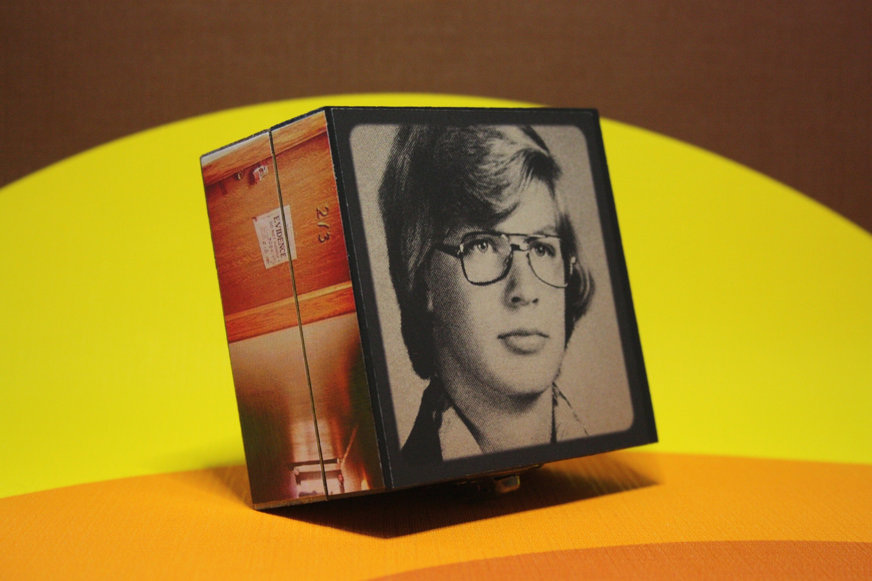 Box Jeffrey Dahmer Etsy