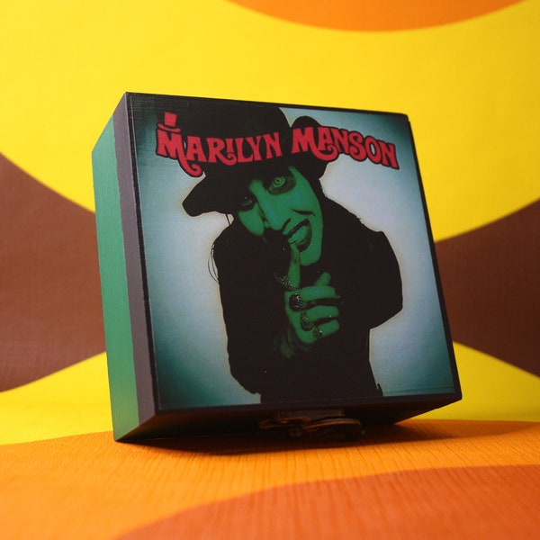 Box | Marilyn Manson - Smells Like Children