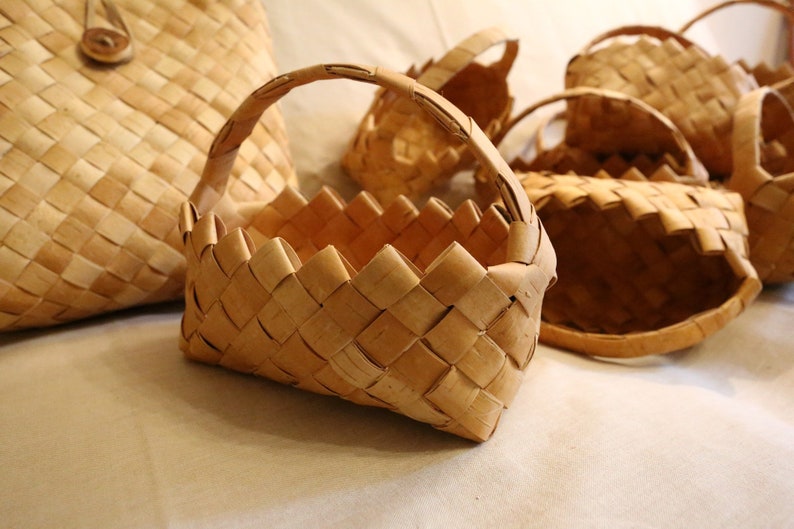 10 small baskets of birch bark and 1 big bag! Set