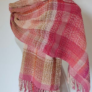 Handwoven shawl made of cotton with acrylic, in pink and orange with waffle weave pattern, spring summer autumn, accessory