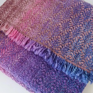 Hand-woven scarf with colour gradient, made of home-spun and -dyed merino wool