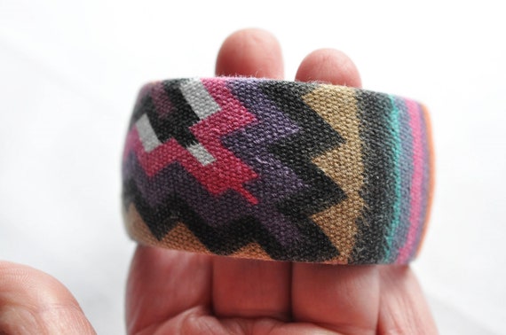 Psychedelic fabric covered wide bangle, bracelet.… - image 2