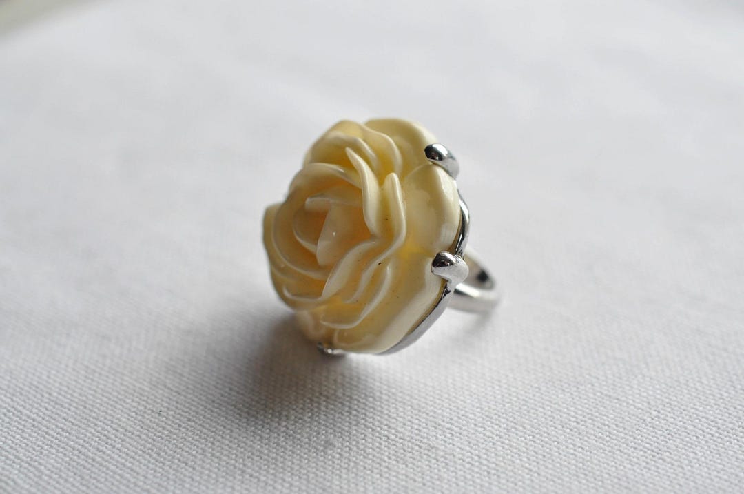 Large Ivory Lucite Rose Ring. Bezel Set on Silver Metal