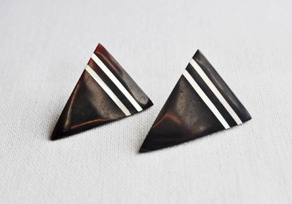 Dyed MOP, sharp triangular earrings.  Brown, tort… - image 1