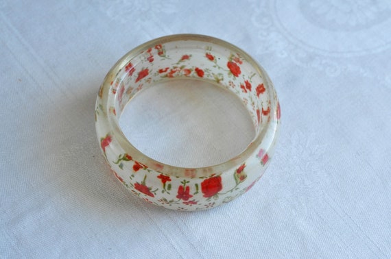 Thick, clear, Lucite bangle, bracelet with floral… - image 5