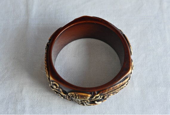 Intricately carved Bakelite bangle, bracelet.  Br… - image 2