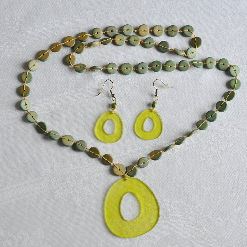 Lime Green Wood Circles Necklace main image 1