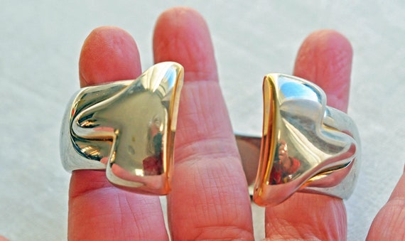 Solid, silver toned Brass clamper bangle, bracele… - image 6