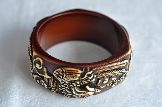 Intricately carved Bakelite bangle, bracelet.  Br… - image 4