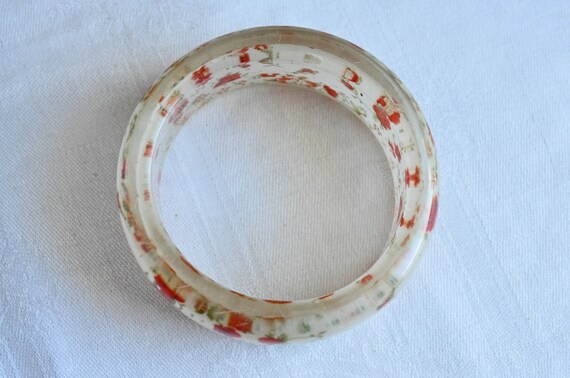 Thick, clear, Lucite bangle, bracelet with floral… - image 3