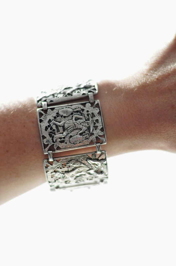 Wide aluminium, Oriental panel bracelet.  Alterna… - image 3