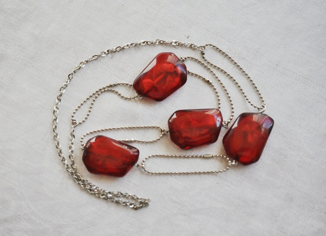Prystal Cherry Marbled Bakelite Necklace. Prystal, Cherry Red, Free Form Beads ...