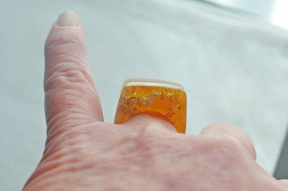 Marbled Lucite rectangle ring with flecks of gold… - image 8