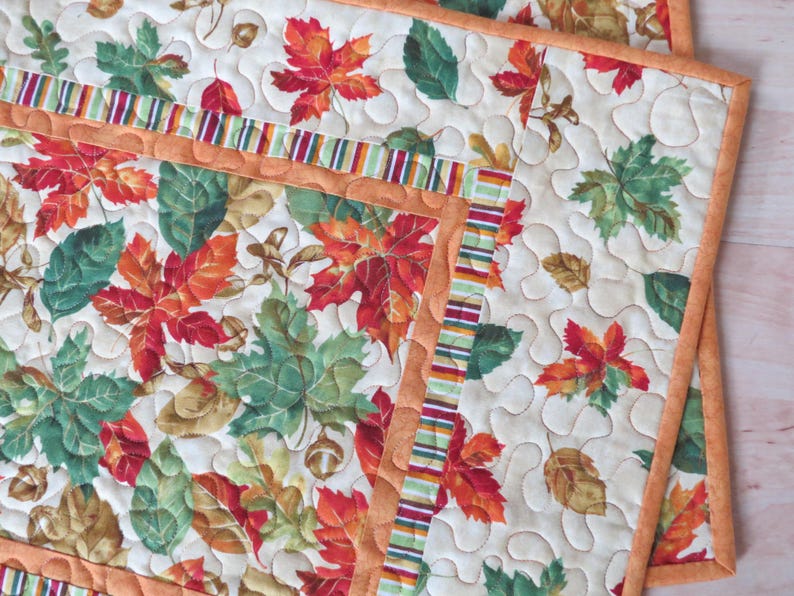QuiltinWithWayne Quilted Table Runner - Thumbnail 3