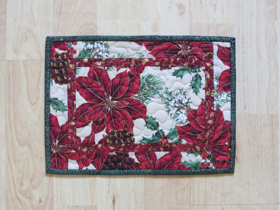Snacks Rug Quilted Mug Rug | Snack Mat, 8.75x11.25-inch Berries and Blooms Green ...