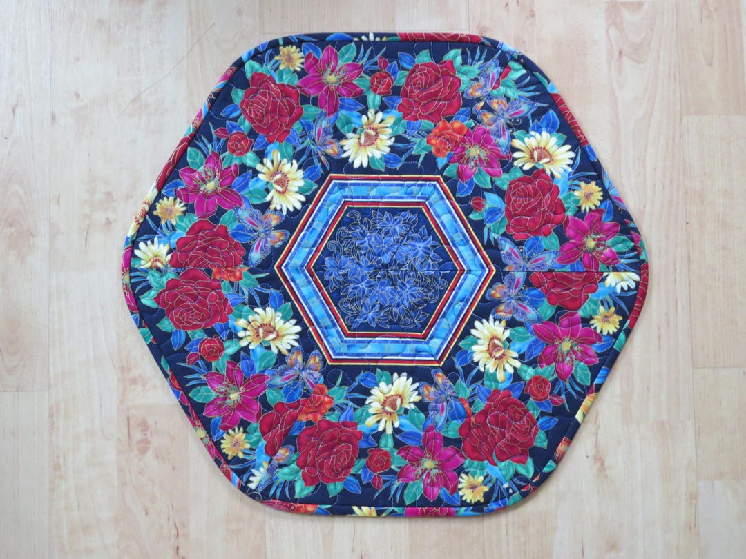 Colorful Butterfly Frame Quilted Table Topper NCU0HNH045 main image 0