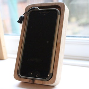 Wood Phone Stand | Wooden Docking Station | Handmade Mobile Holder for iPhone, Samsung, Xiaomi, Android | Select Your Phone Model