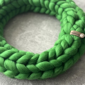 Osterkranz/Osterdeko/Wollkranz/Tischkranz aus Merinowolle/Dekokranz/Ostern/Ostergeschenke /Tischdeko/Tabledecoration/Easter