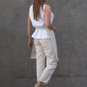 Washed linen Apron in various colours. Natural softened linen apron for cooking, crafting, gardening, art. One size unisex apron.