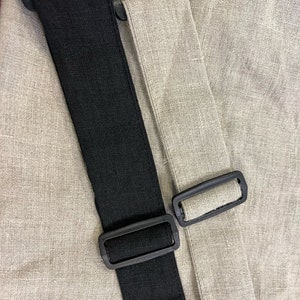 Linen mat bag with adjustable handle. 100% natural linen bag is perfect to carry standard mat for yoga, pilates or any other activity.