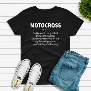 T-shirt de définition de motocross, cadeau drôle de cavalier de motocross pour lui ou elle, chemise d’enthousiaste de vélo de saleté, tee-shirt en coton lourd unisexe de vélo de saleté