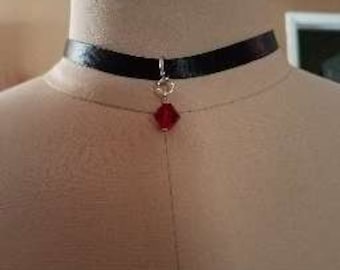 Red bead choker