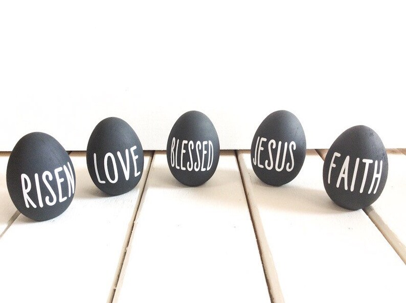 Set of 5*Life Size*Unfinished Wooden Eggs*2 1//2 inch* You Design*Paint`Farmhouse