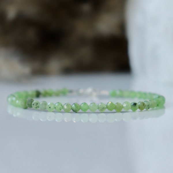 Genuine Jade, green Jade bracelet - bracelet femme, delicate gemstone bracelet, green white stone bracelet, 3mm tiny bracelet, Jadeite Jade