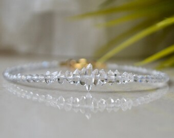 Bracciale con diamanti Herkimer e labradorite, bracciale da donna, pietra portafortuna di aprile, gioielli con diamanti Herkimer grezzi, regalo di Natale per lei sotto i 50 anni