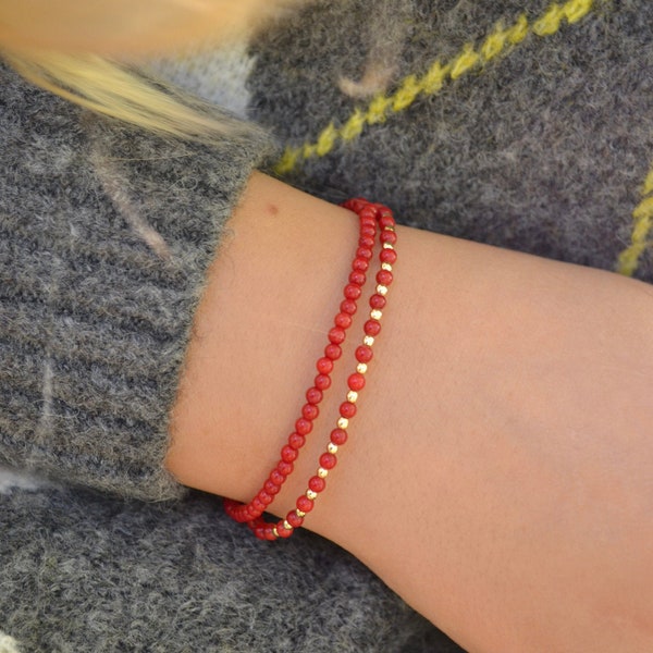 Genuine Coral bracelet 3mm, bracelet femme, red boho bracelet with Gold Hematite, tiny coral bracelet, gemstone bracelet