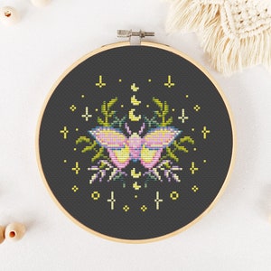 Moth Cross Stitch Pattern PDF, Moon Cross Stitch, Insect Hand Embroidery, Animal Xstitch - Instant Download