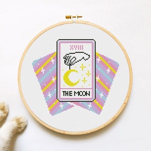 Patrón de punto de cruz de la carta del Tarot de la Luna (PDF), punto de cruz de bruja, bordado celestial a mano, punto de cruz místico, gráfico de punto X mágico