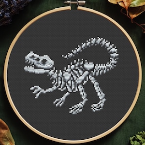 Dinosaurusskelet kruissteekpatroon pdf, T-Rex kruissteek, Dino Anatomy handborduurwerk, gotische xstitch - direct downloaden