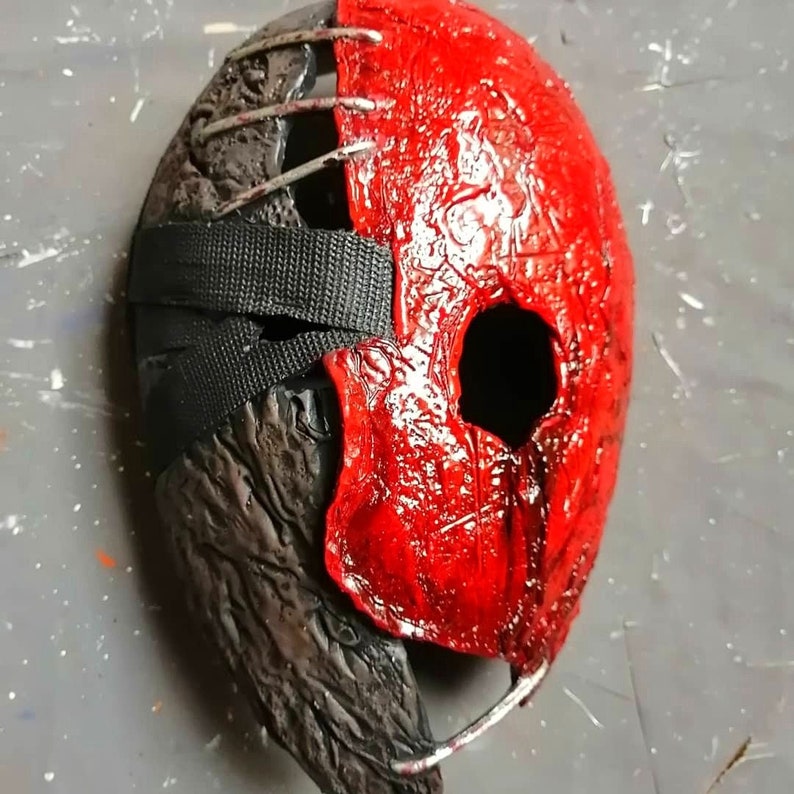 Dead By Daylight Trapper cosplay mask skin 2