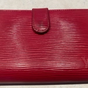 Authentische Louis Vuitton Epi Leder Kiss Lock Brieftasche