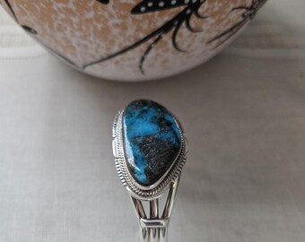 STUNNING Navajo handcrafted Sterling Silver and Turquoise Bracelet