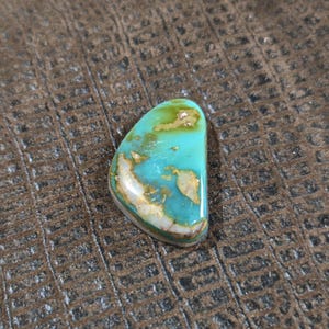 STUNNING ROYSTON Turquoise Cabochon