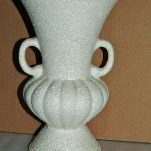 Vintage 9.5&quot; China Craft Double Handle White Splatter Ware Vase Beige C-710 CIC USA