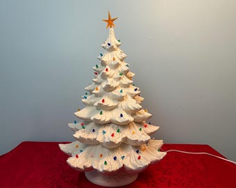 Árbol de Navidad extragrande de Nowell Molds, de cerámica sin pintar, listo para pintar.