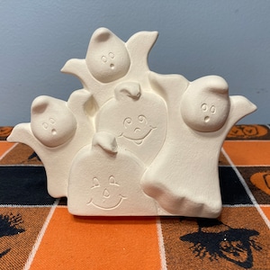Marshmallow Ghost With Pumpkins Pickup Truck Insert Unpainted Ceramic Bisque