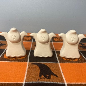 Marshmallow Ghost Halloween Unpainted Ceramic Bisque