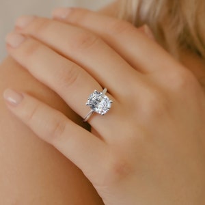 4.0 Carat Oval Moissanite Engagement Ring| 14k/18k Gold Wedding Ring| Solitaire Oval Ring| Moissanite Engagement Ring| Oval Cut Ring