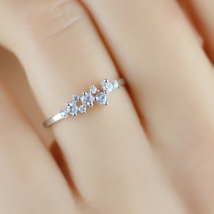 Cluster Ring in 14K Gold/ Simulated Diamond Cluster Wedding Band/ Stacking Ring/ Unique Stackable Ring/ Minimalist Ring/ Multi Stone Ring