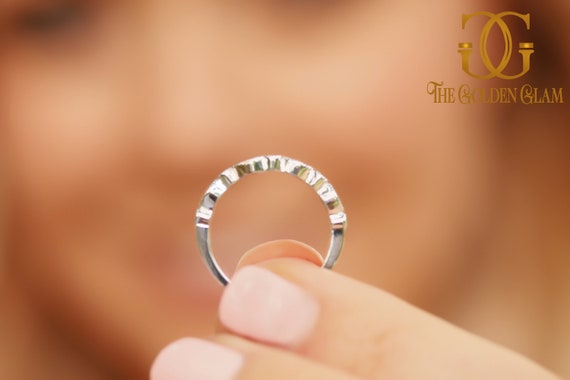 Wedding Band in Solid 14K/18K Gold Milgrain Marquise Wedding