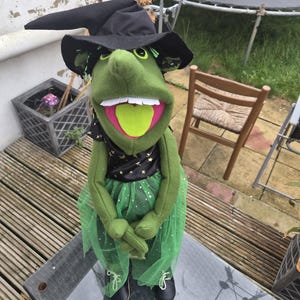 Marioneta de bruja